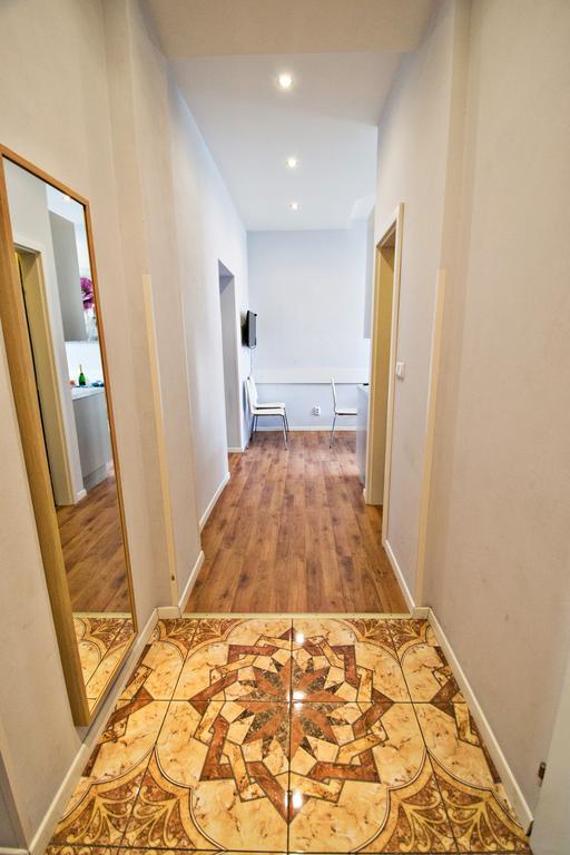 Business Class Ruterra Suite Prague Exterior photo