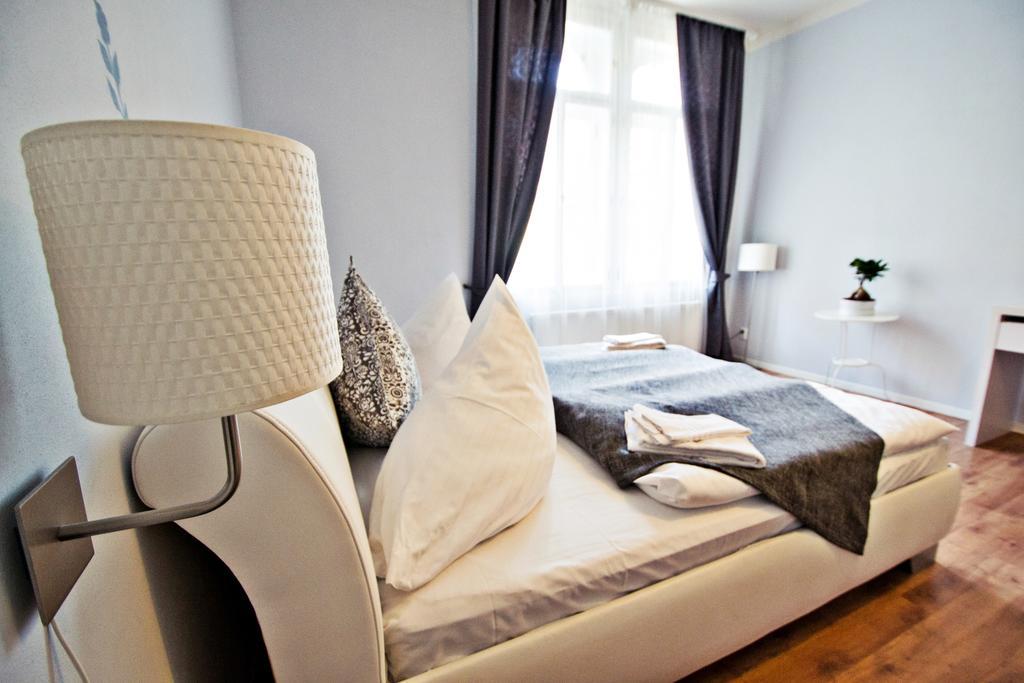 Business Class Ruterra Suite Prague Exterior photo
