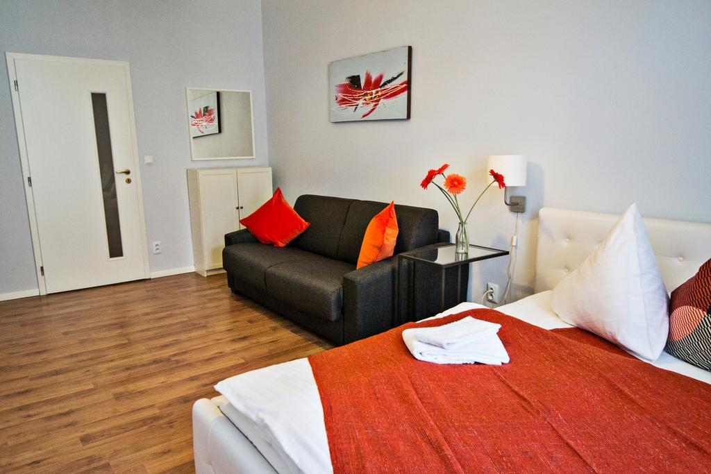 Business Class Ruterra Suite Prague Exterior photo